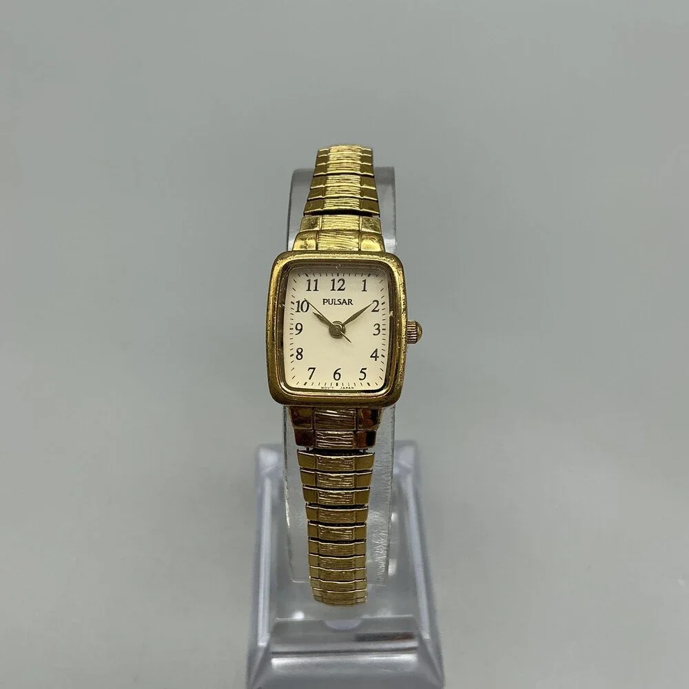 Vintage Pulsar Womens Watch 17mm Cream Dial Gold Tone V811-X055 New Battery